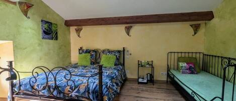 1 quarto, Wi-Fi, roupa de cama