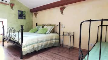 1 camera, Wi-Fi, lenzuola