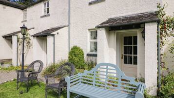 Cottage | Terrace/patio