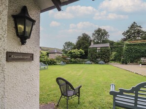 Property grounds - The Gameskeepers Cottage (Grange-over-Sands)