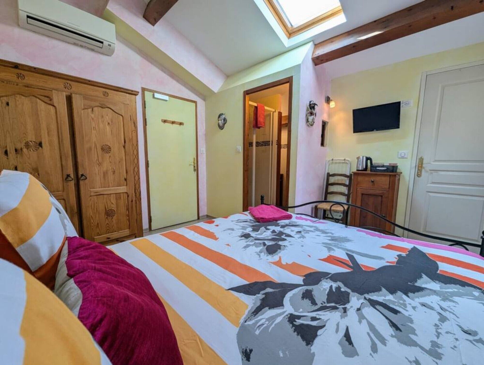 1 chambre, Wi-Fi, draps fournis