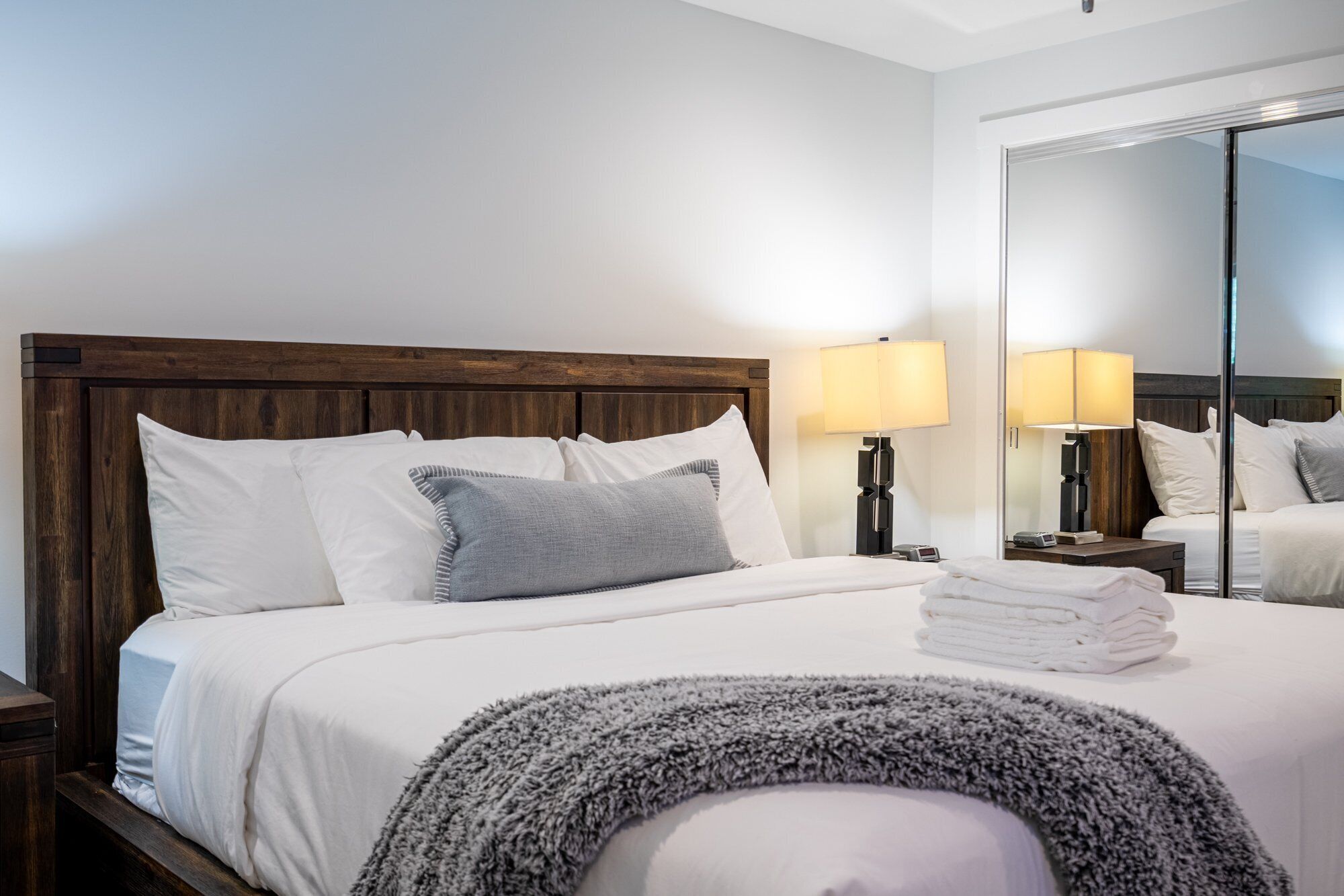 2 bedrooms, internet