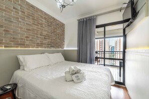 2 室のベッドルーム、アイロン / アイロン台、WiFi、ベッドシーツ