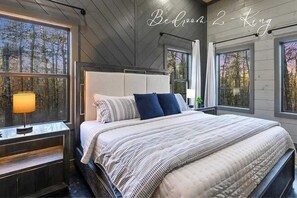 4 habitaciones, escritorio, tabla de planchar con plancha y wifi gratis 