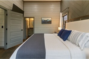 4 sovrum, skrivbord, strykjärn/strykbräda och gratis wi-fi