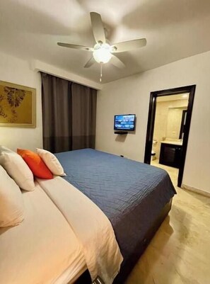 1 bedroom, internet, bed sheets