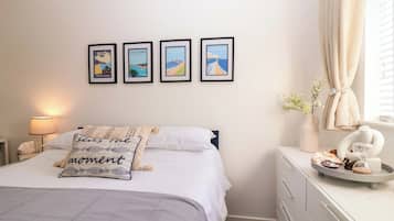 1 bedroom, individually decorated, individually furnished, free WiFi