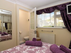 2 bedrooms, individually decorated, individually furnished, free WiFi - Beachside (Paignton)