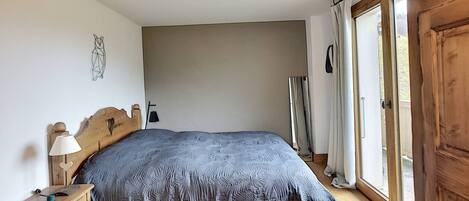 3 bedrooms