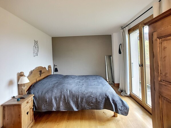 3 bedrooms