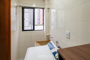 Basic Apartment | Interior