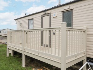 Cottage | Exterior detail - Singh Leite &amp; Luisa Family Caravan (Clacton-on-Sea)