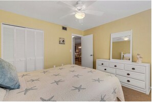 2 bedrooms, free WiFi, bed sheets, wheelchair access