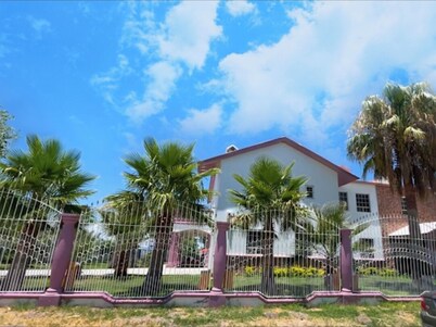 Villa aqua blue, 5 recamaras, 5 baños y alberca todo para una placentera estadia