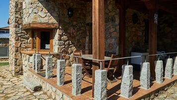 House, Smoking | 10 bedrooms