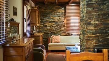 Casa, fumadors | 10 dormitoris