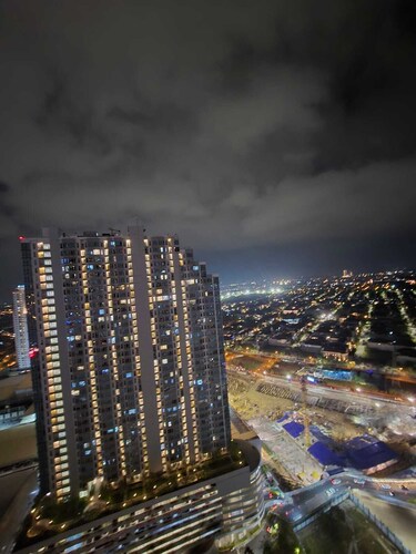 Cozy Stay Orchard Pakuwon Mall by Cherry Haven