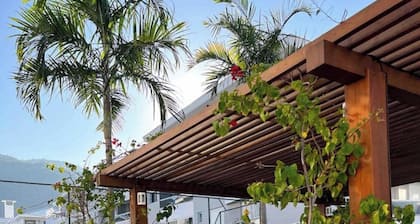 Apt. with balcony and barbecue grill - English 300 meters from the sea