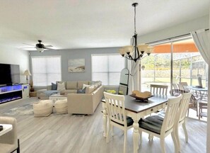 TV, table tennis - Magical Orlando Disney Family Villa (Davenport)