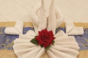 Room - Lion Hotel (Chumphon)