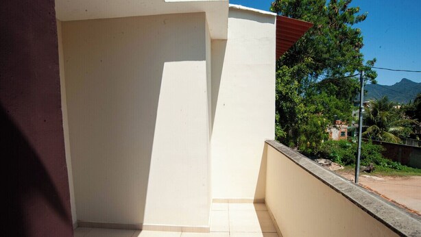House - Casa Pet Friendly com Varanda e Churrasqueira (Rio das Ostras)
