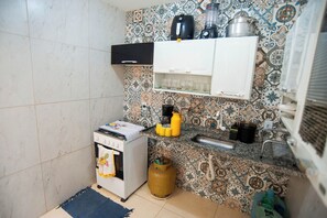 1 bedroom - Casa Pet Friendly com Varanda e Churrasqueira (Rio das Ostras)