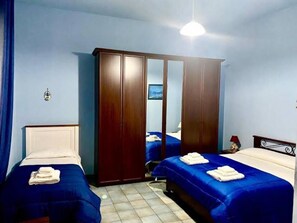 1 soverom, strykejern/-brett, wi-fi og sengetøy