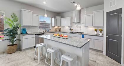 Texas Modern 4BR 3BA Home with a Gazebo & Spacious Yard