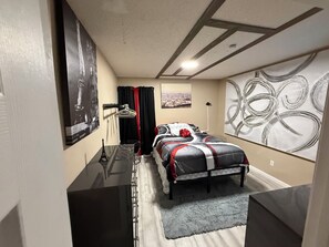 2 dormitoris, planxa i posts de planxar, wifi gratuïta i roba de llit 