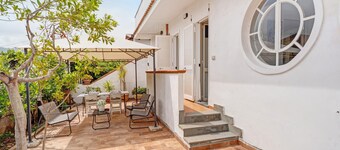Apartment 'Polverino' with Mountain View, Private Garden and Wi-Fi