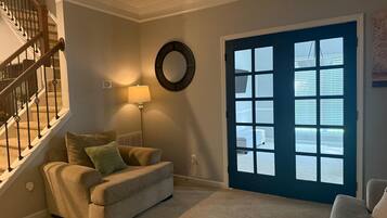 Smart TV, fireplace, offices