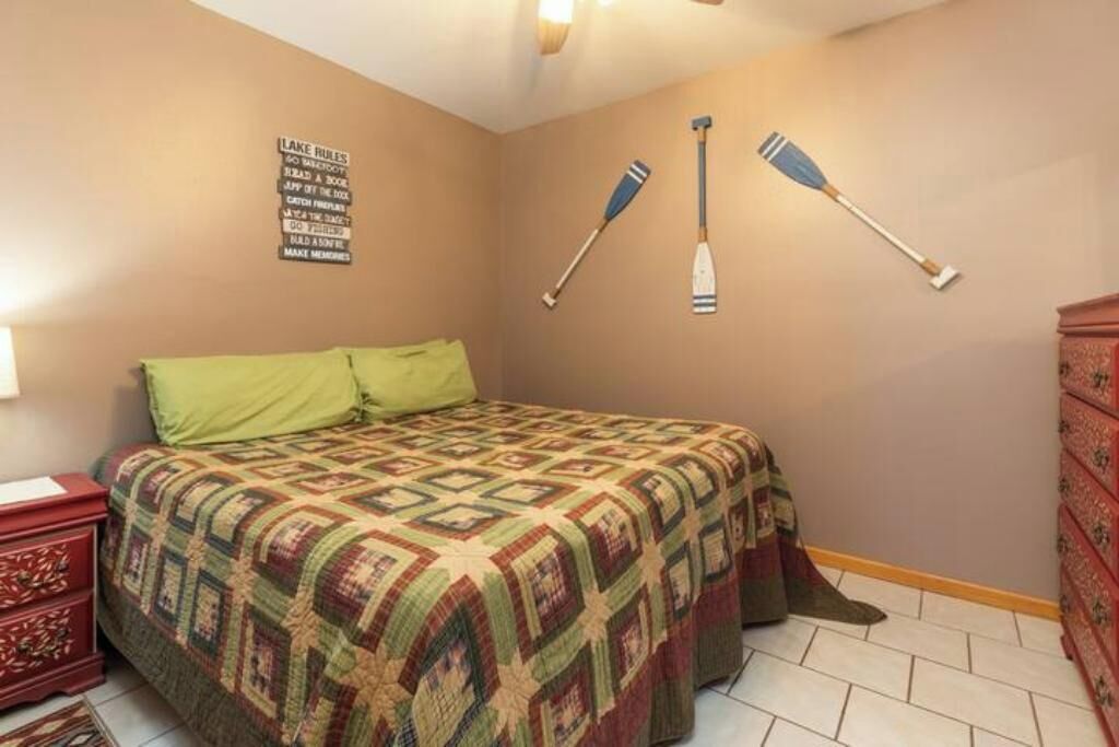 1 soverom, internettilgang og sengetøy