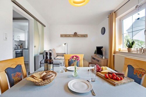 Ferienwohnung 'Am Mühlbach' mit Gemeinschaftsgarten, Balkon und WLAN