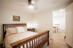 3 室のベッドルーム、インターネット、ベッドシーツ