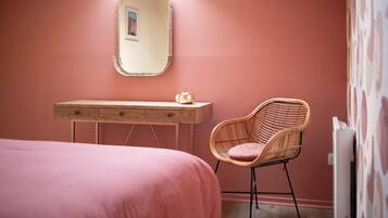 2 slaapkamers, een strijkplank/strijkijzer, wifi, beddengoed