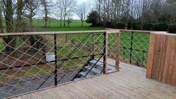 Enceinte de lâhĂ©bergement