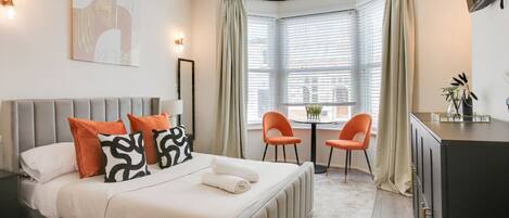 1 bedroom, iron/ironing board, free WiFi, bed sheets