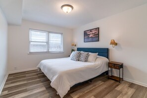 1 bedroom, WiFi, bed sheets