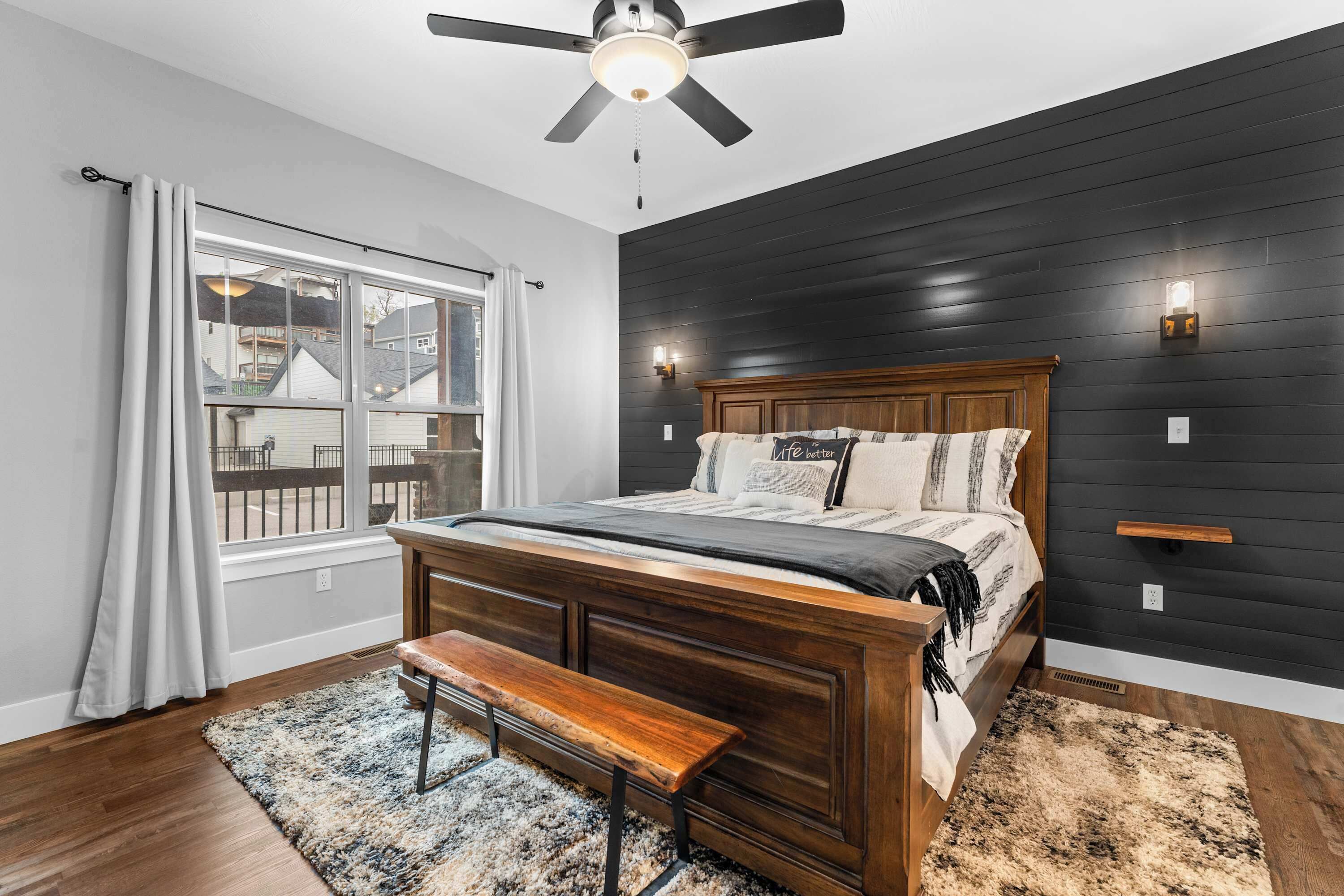 獨棟房屋, 多張床, 熱水浴缸, 山景 (Green Wood Getaway) | 5 間臥室、獨特裝潢、布置獨特、床單