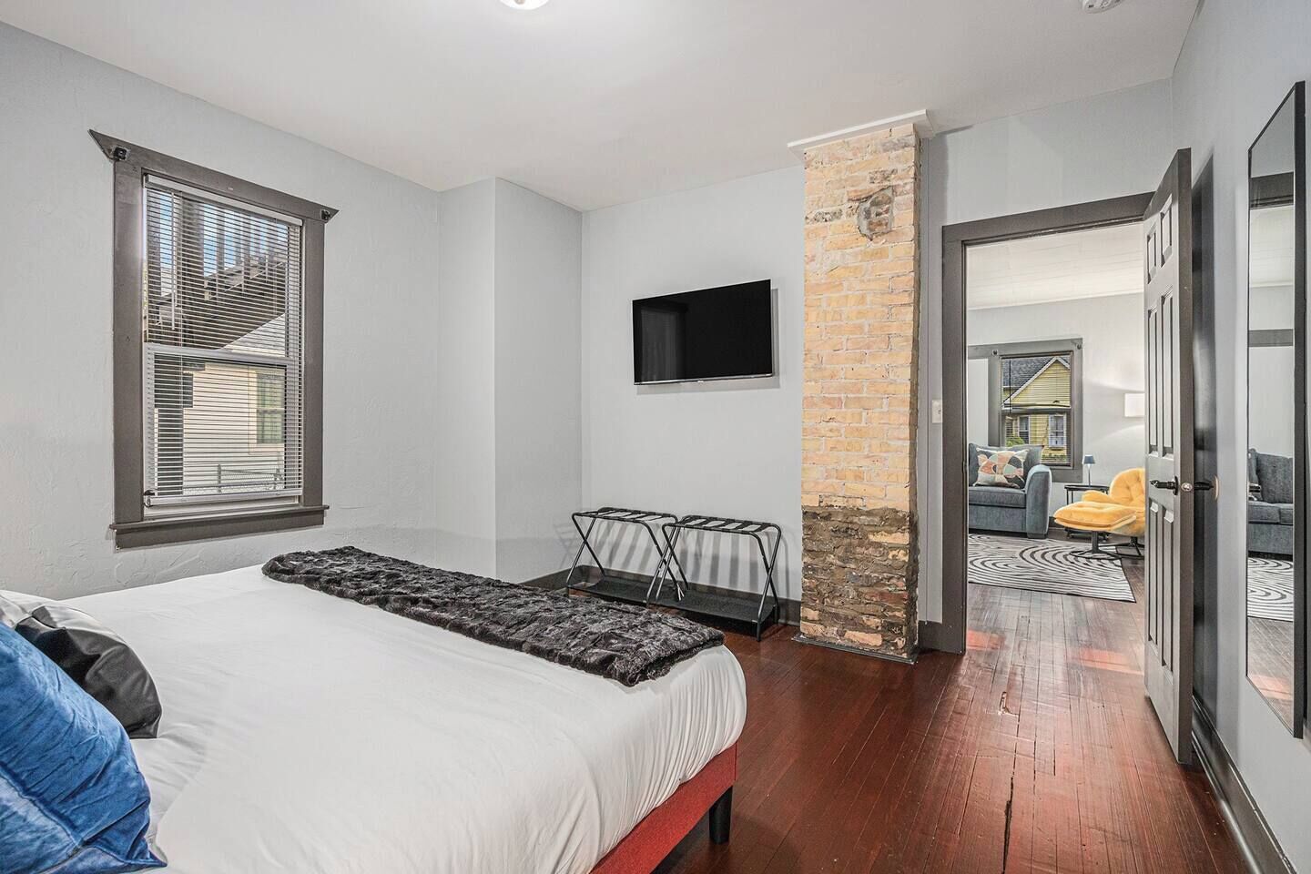 Strykejern/-brett, wi-fi og sengetøy