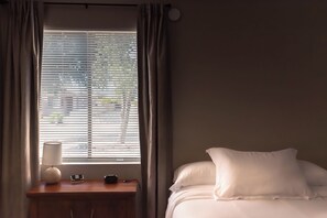 3 slaapkamers, een bureau, reisbedje, gratis wifi