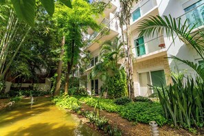 شقة - تجهيزات لذوي الاحتياجات الخاصة | 2 عدّة غرف نوم وخدمة الإنترنت