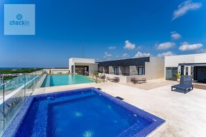 Apartment - Condo by the Caribbean Sea (Playa del Carmen)