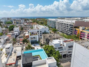 House, Accessible - Chic new Studio w Pool Steps to Beach 5th (Playa del Carmen)