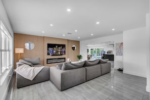 Smart TV, ping pong, books