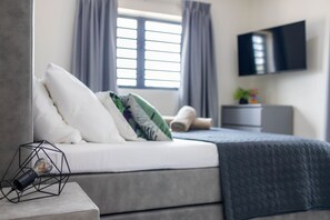 2 bedrooms, WiFi, bed sheets