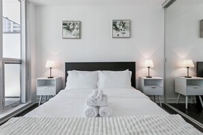 1 bedroom, iron/ironing board, internet, bed sheets