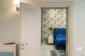 Luxury Double Room, Mountain View | In-room safe, laptop workspace, blackout drapes, soundproofing