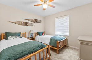 3 bedrooms, iron/ironing board, travel cot, free WiFi