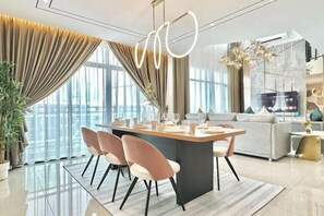 Room - Molek Regency By Stayrene (Plentong)